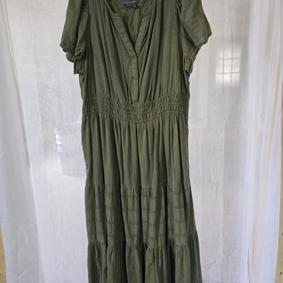 Anthropologie Olive Tiered Smocked-Waist Maxi Dress - Picture 2 of 6